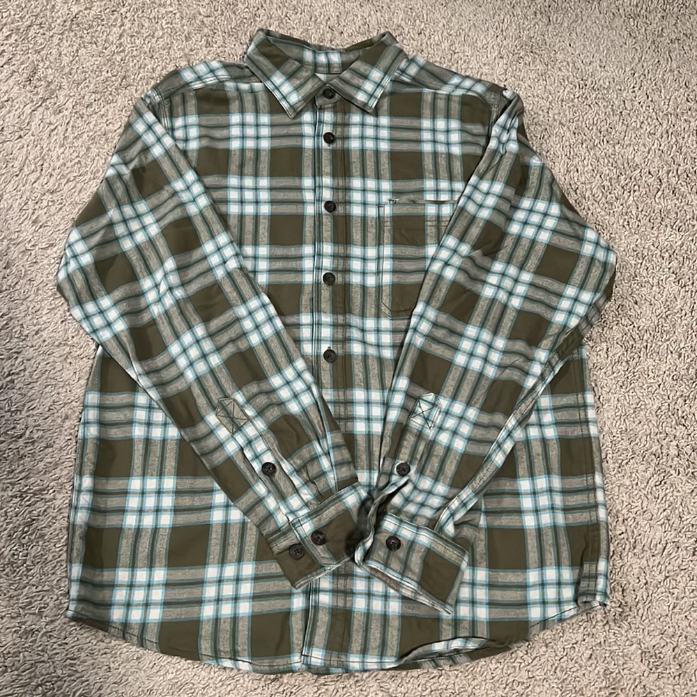 Ultimate Terrain Button Down